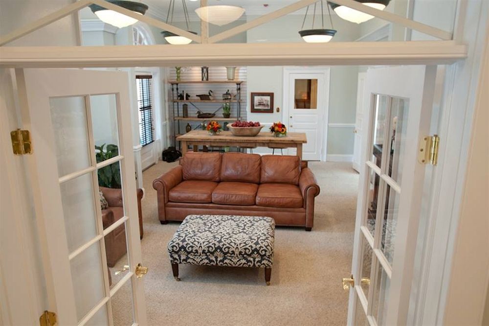 The Tidewater Inn Easton Εξωτερικό φωτογραφία